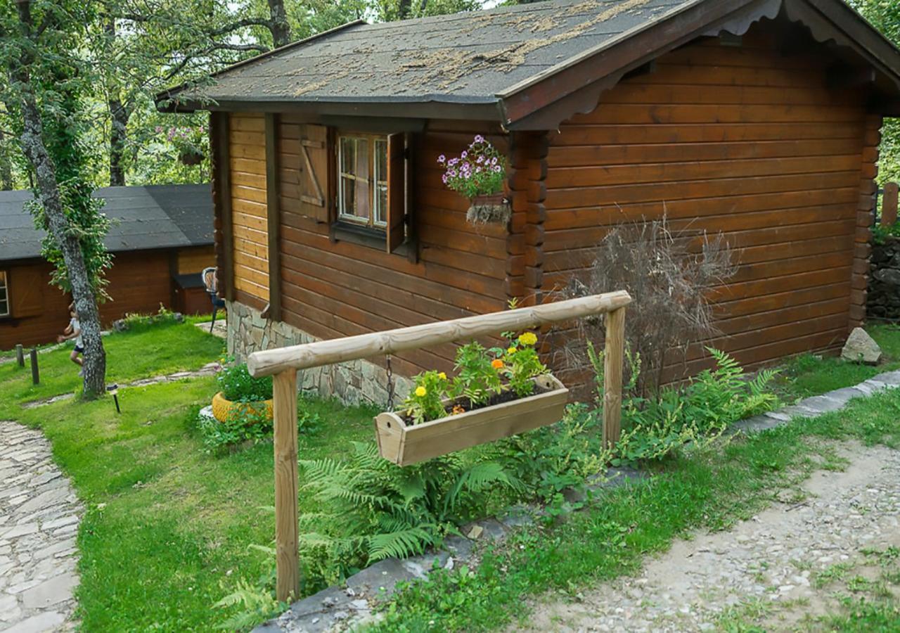 Cabañas de Madera Sanabria Hostal Vigo de Sanabria Exterior foto